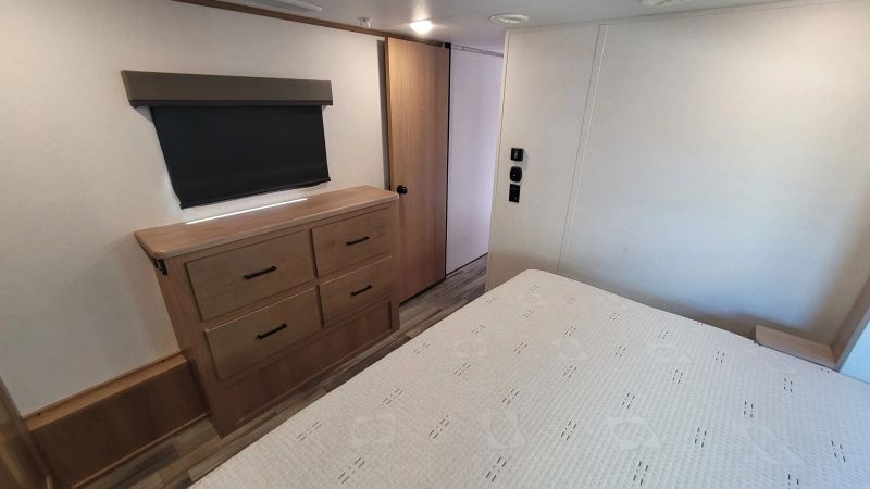 2023 Prime Time Sanibel Fifth Wheel 3902WB photo 26