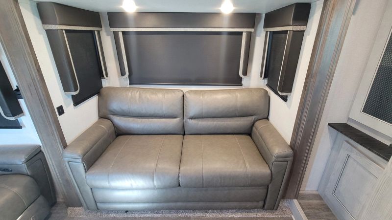 2021 Key tone Montana High Country FW 377FL photo 2