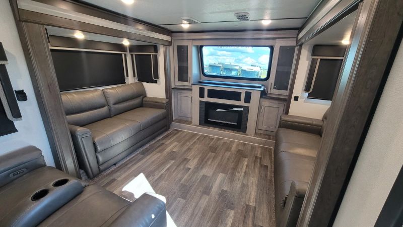 2021 Key tone Montana High Country FW 377FL photo 1