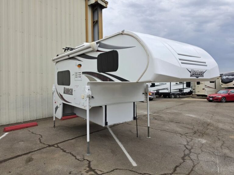 2018 Lance Lance 865 for sale in Lincoln, CA