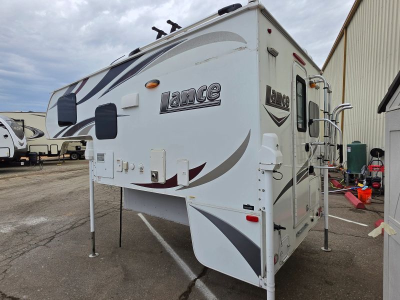 2018 Lance Lance 865 photo 6